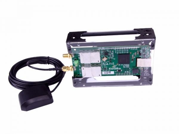 KiwiSDR Kit: Wide-band SDR GPS Antenna for the BeagleBone Black and BeagleBone Green [110060490]
