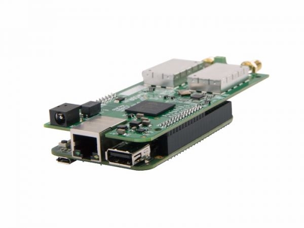 KiwiSDR Kit: Wide-band SDR GPS Antenna for the BeagleBone Black and BeagleBone Green [110060490]