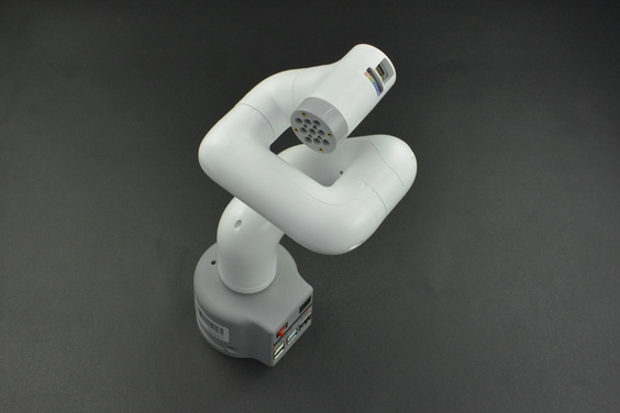 Six-axis Robotic Arm (Based on a Raspberry Pi) With Flat Base